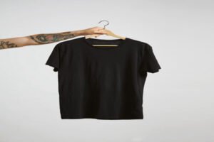 basic t shirt